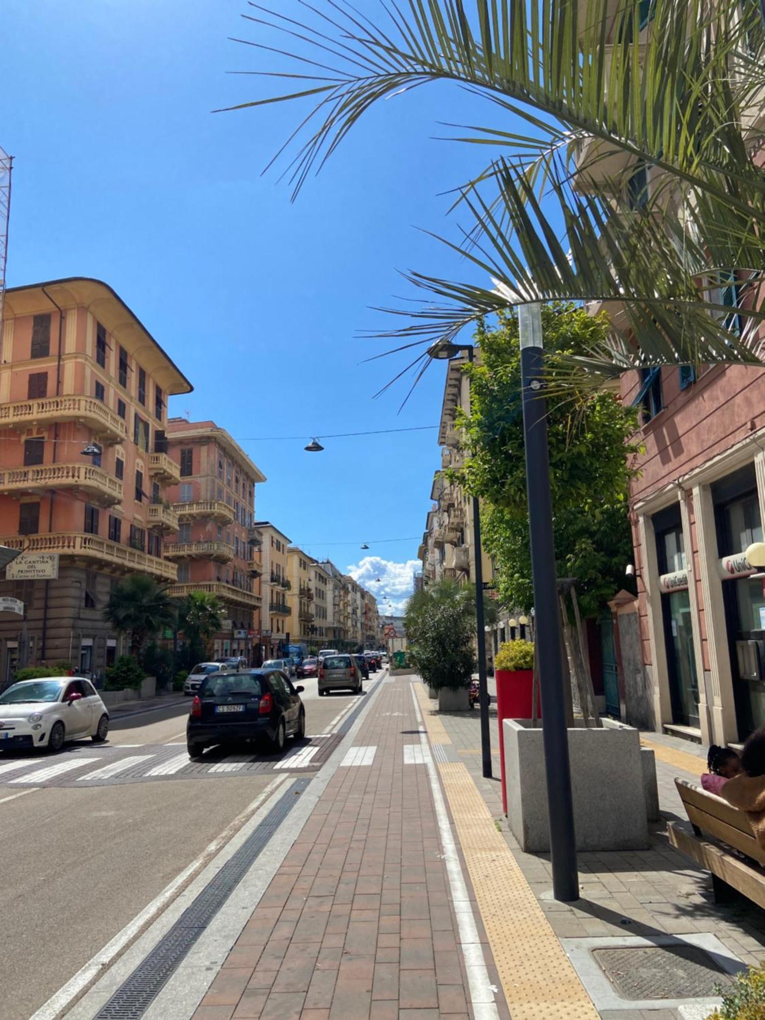 Lolla Appartamento Aeroporto Genua Exterior foto
